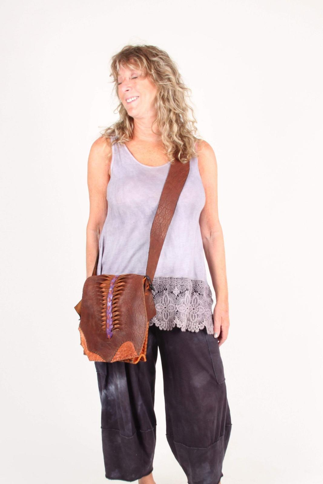 Buffalo Bag with purple detail - Steel Pony