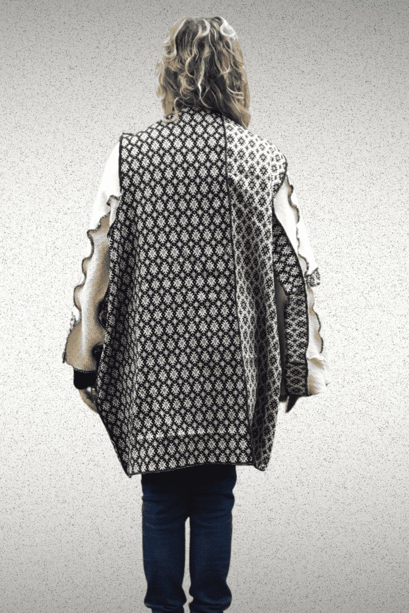 Patterned One Size Coat - Steel Pony