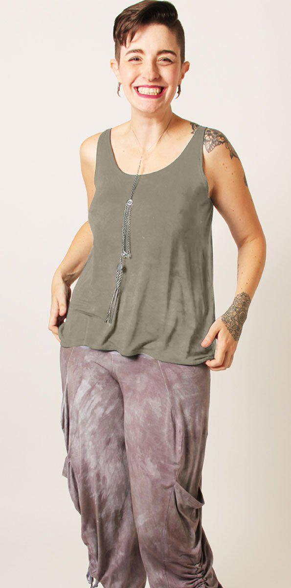 Victoria Modal Tank on the rack - Steel Pony