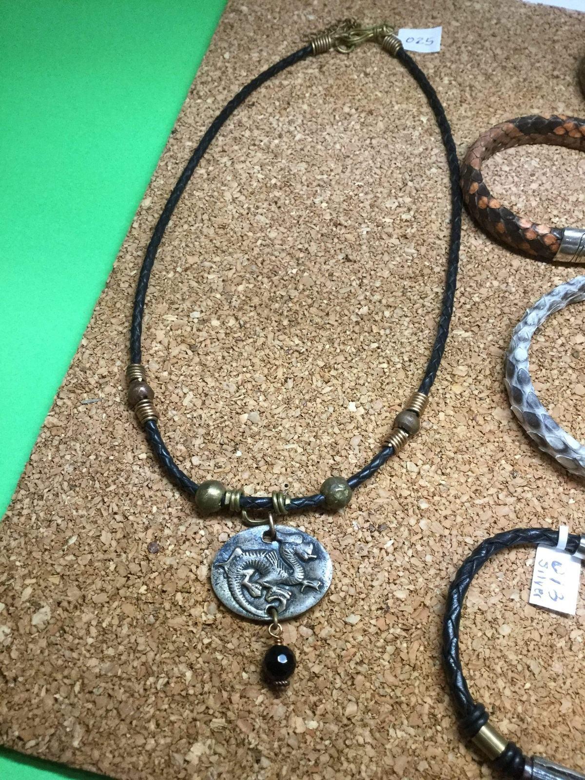 Old stone medallion nnecklaces - Steel Pony