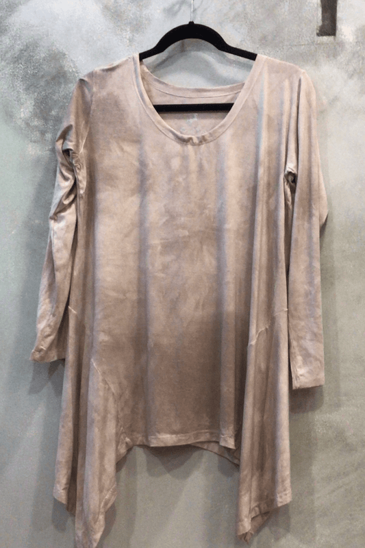 n/a top Large / Beige Taylor Tunic on the rack